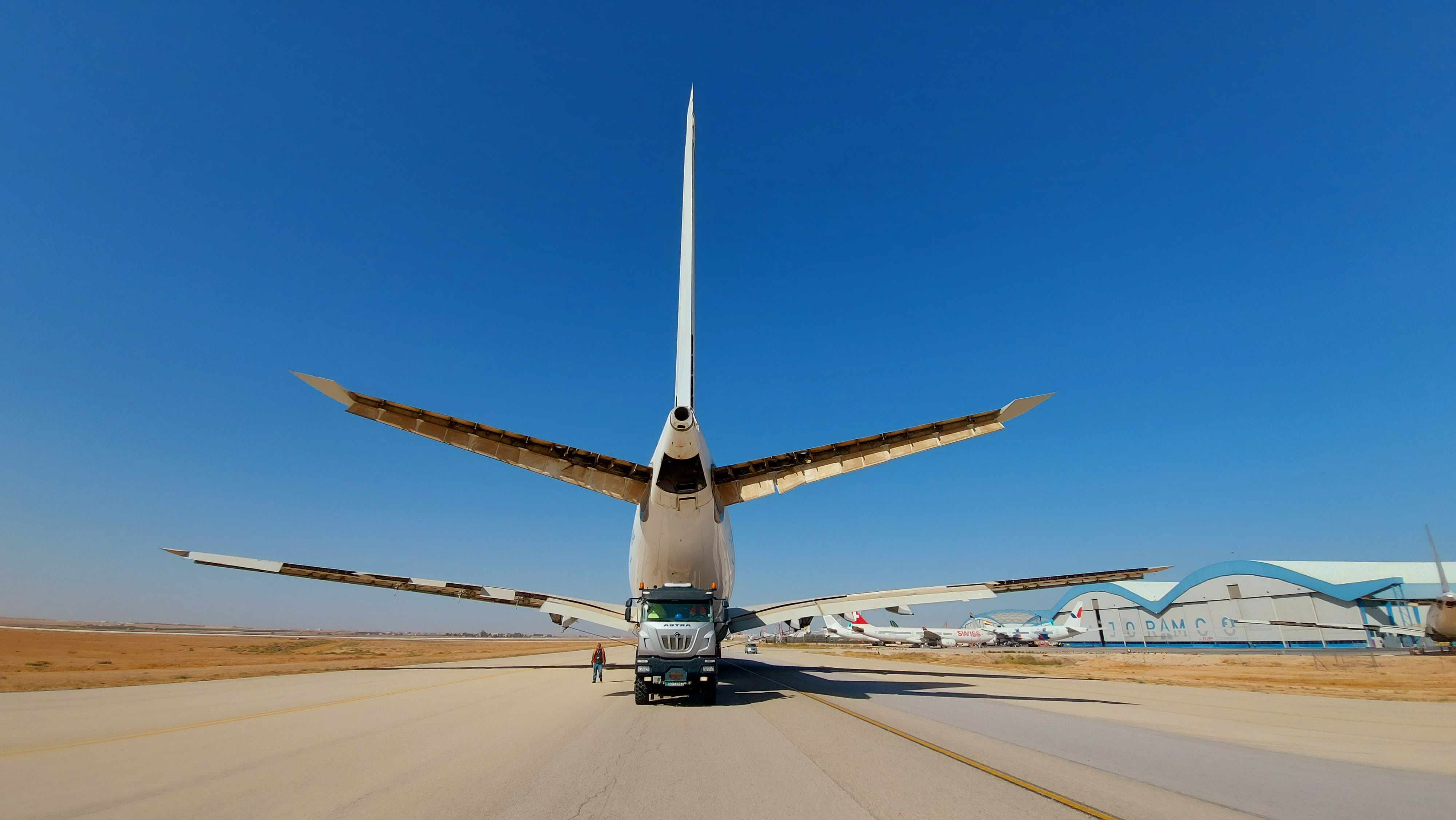Transport of A330 - JORAMCO
