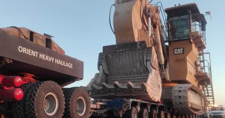 OHH - Transport of 300t CAT 6030 Hydraulic Shovel